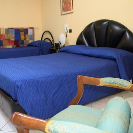 B&B L'Acchiatura Lecce Kültér fotó