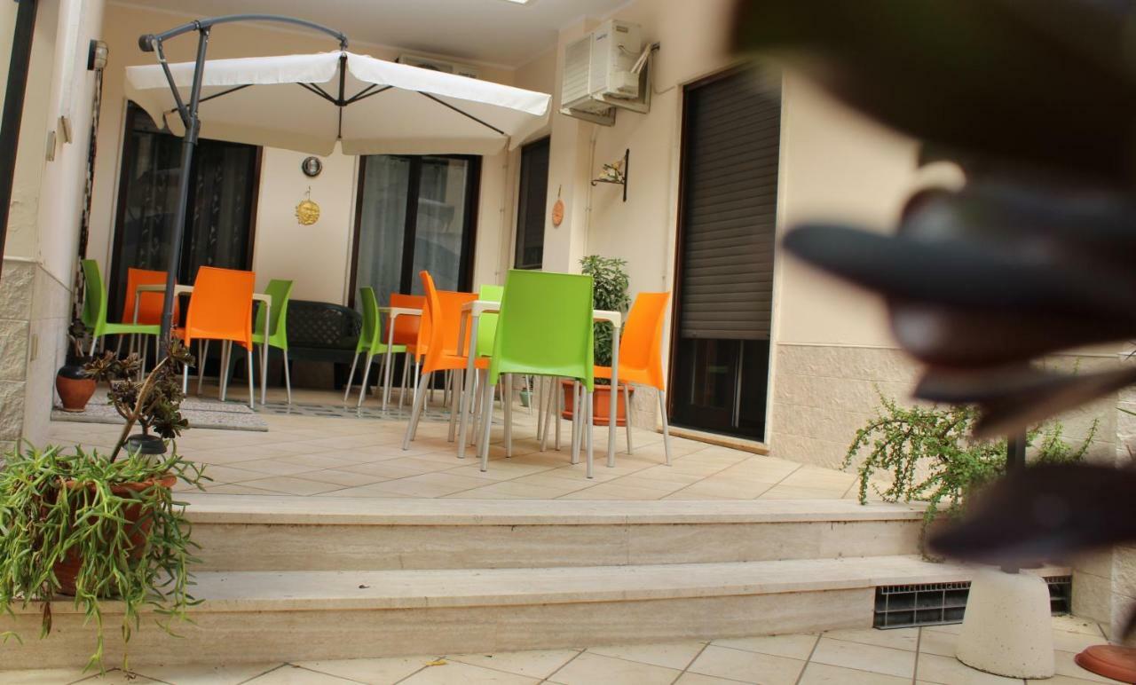 B&B L'Acchiatura Lecce Kültér fotó