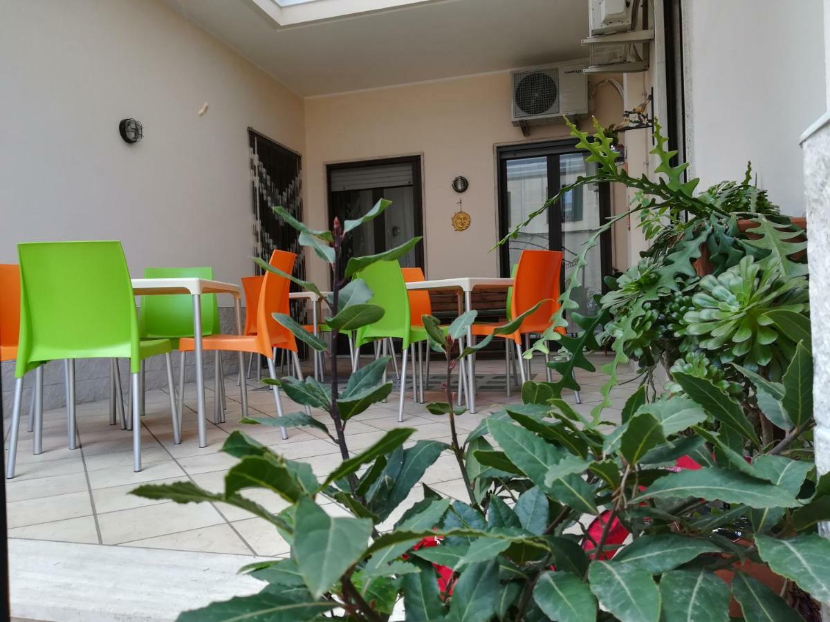 B&B L'Acchiatura Lecce Kültér fotó
